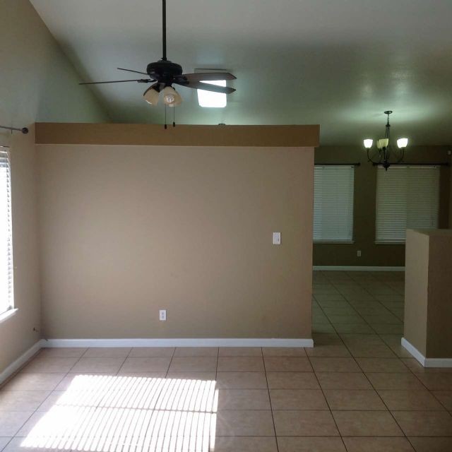 Foto del edificio - House For Rent in Ceres