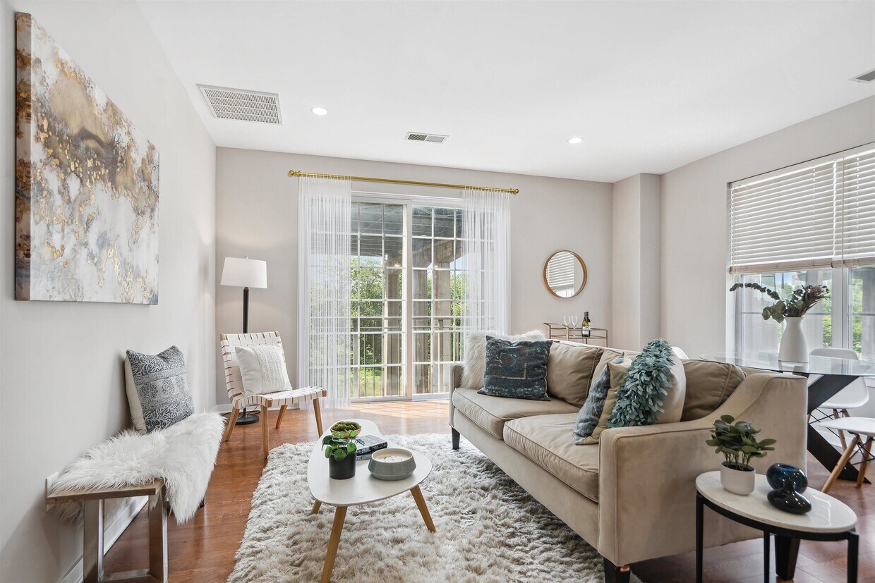 Foto principal - 443 2nd St