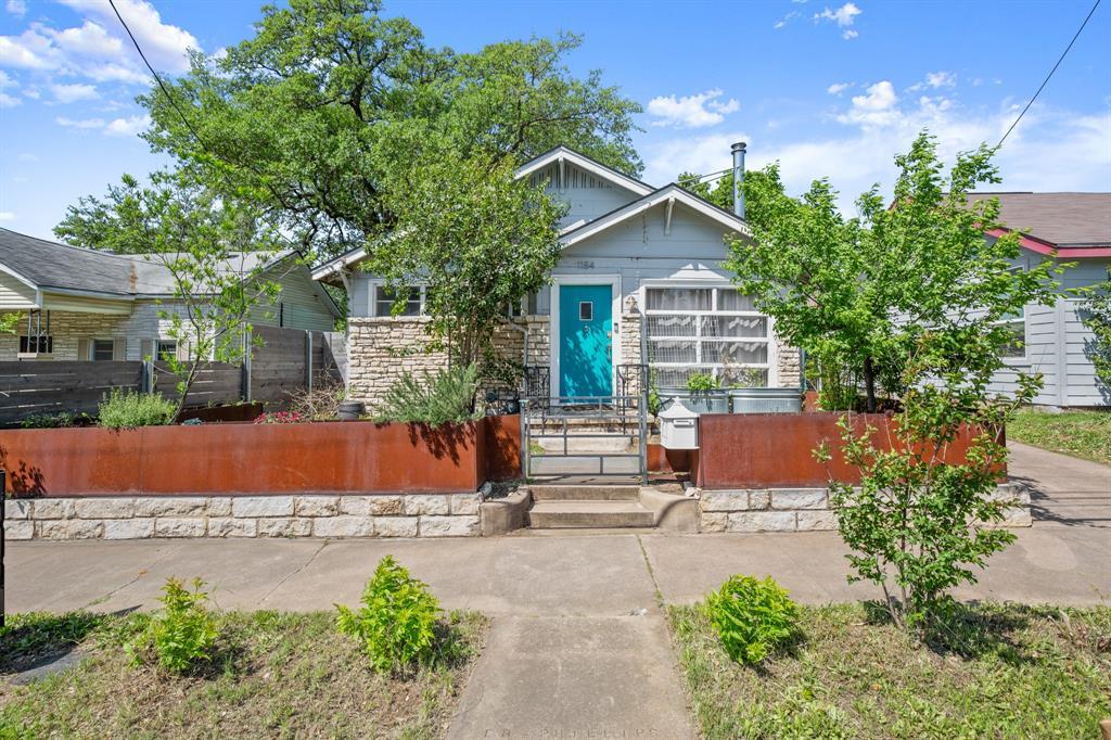 Foto principal - 1184 Navasota St