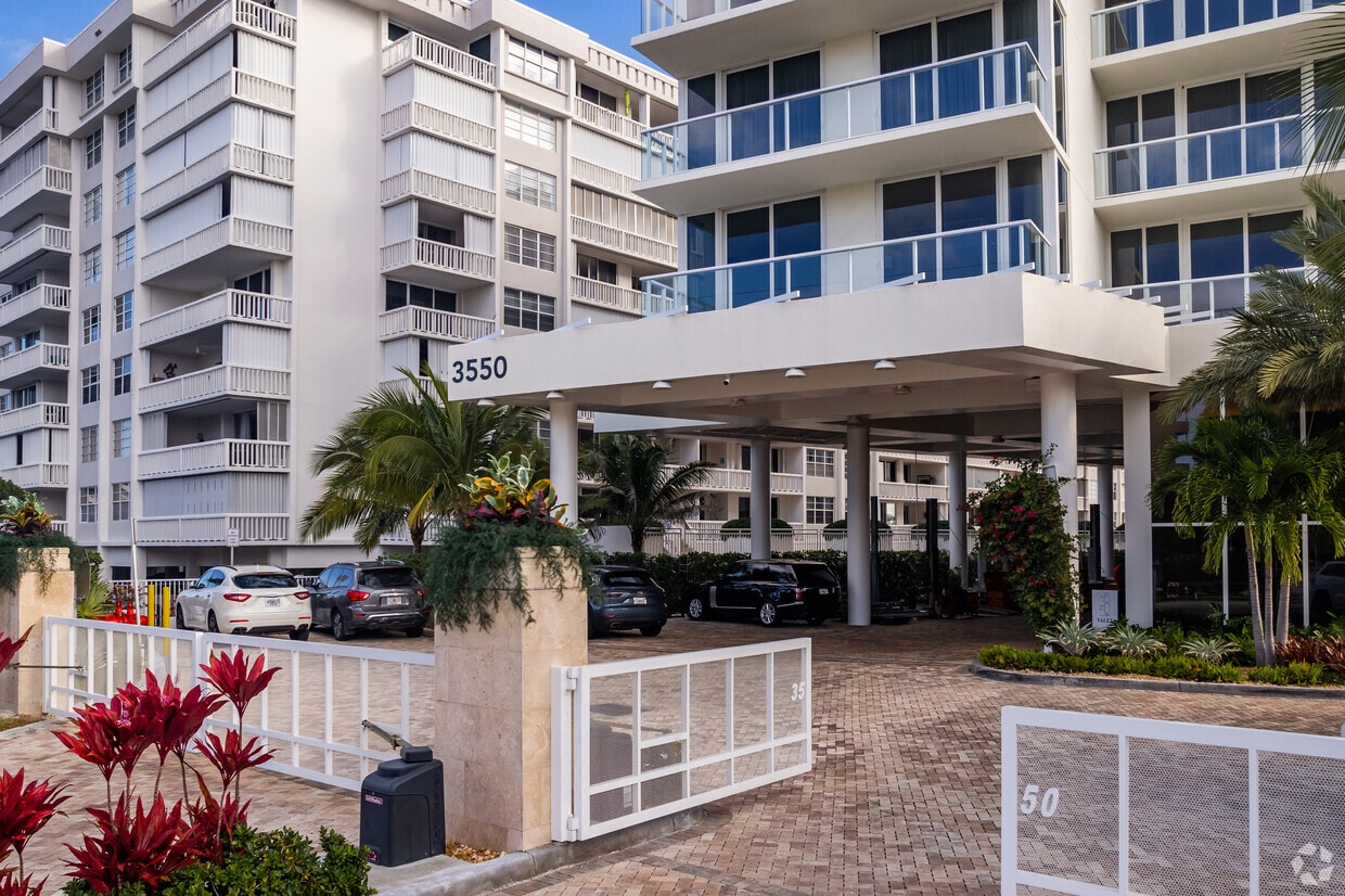 3550 South Ocean 3550 S Ocean Blvd Palm Beach, FL Apartments for