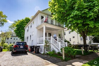 Building Photo - 6-8 Putnam St