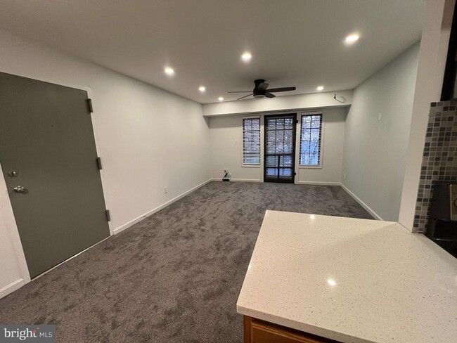 Building Photo - 5900 Surrey Hill Pl