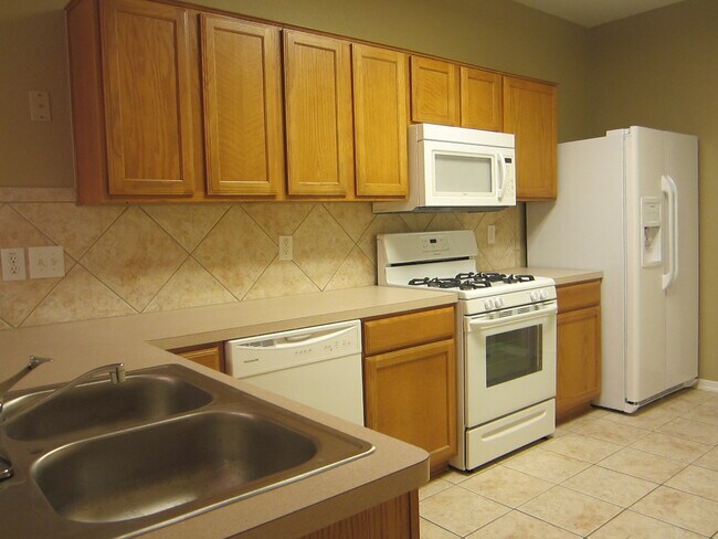 Foto del edificio - 12126 Landsdown Ridge Way