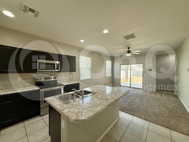 Building Photo - 11351 E Aster Ln