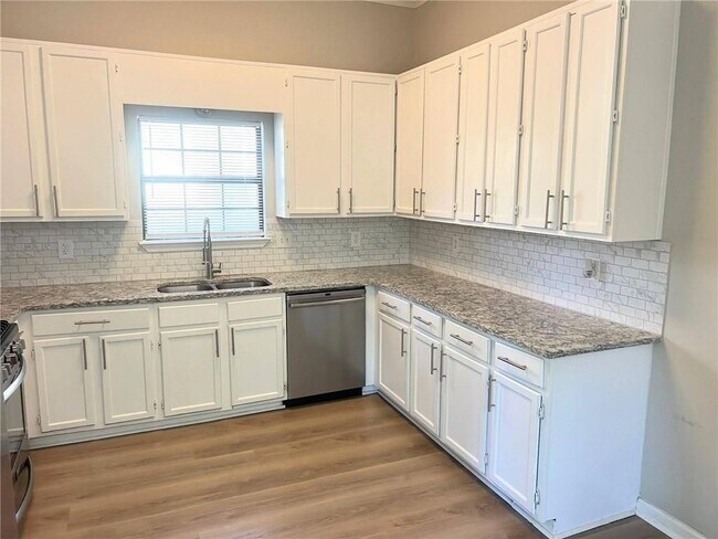 Foto del edificio - 2961 Hawk Ct SE