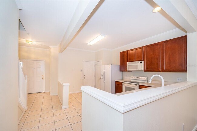 Building Photo - 6104 Twain St