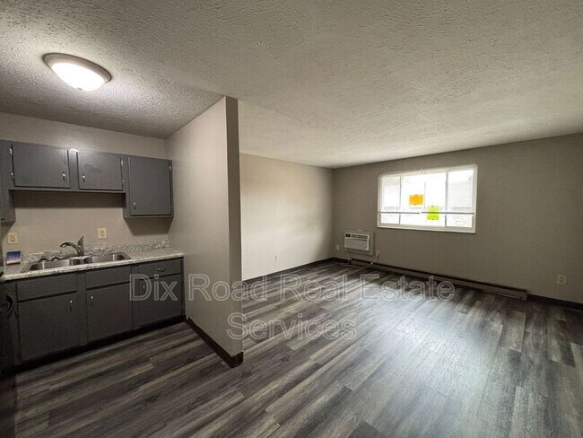 Foto del edificio - 430 Bellbrook Ave