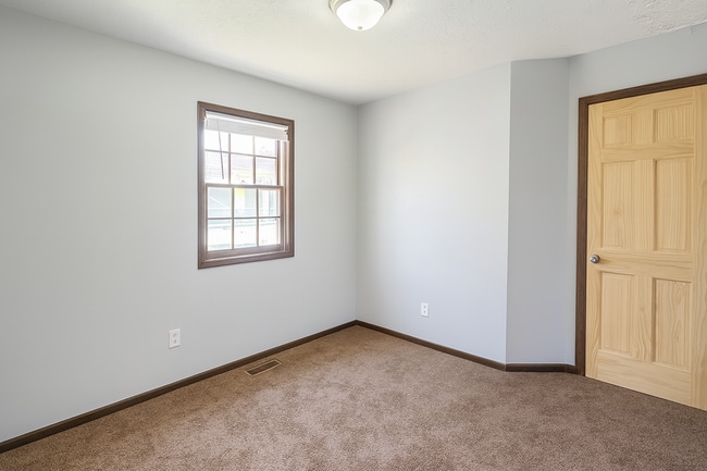 Building Photo - 247 7th St