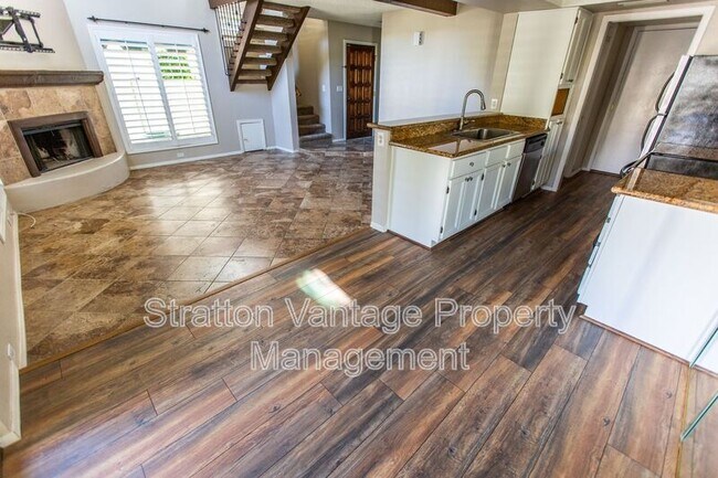 Photo - 4924 E Hazel Dr Townhome