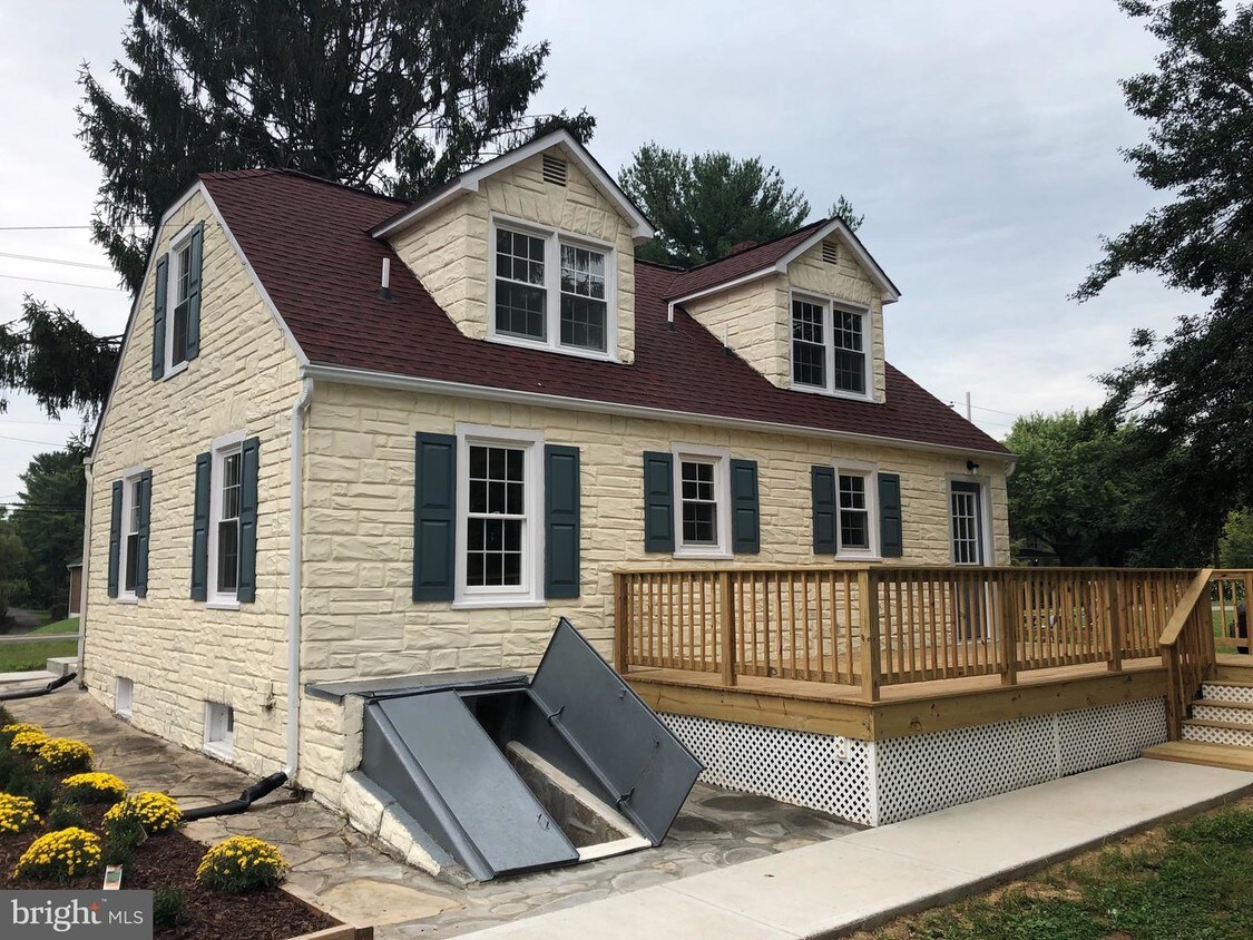 6408 Oakland Mills Rd Sykesville, MD 21784 Alquileres en Sykesville
