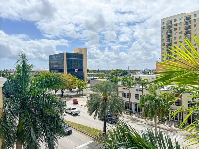 Foto del edificio - 117 NW 42nd Ave