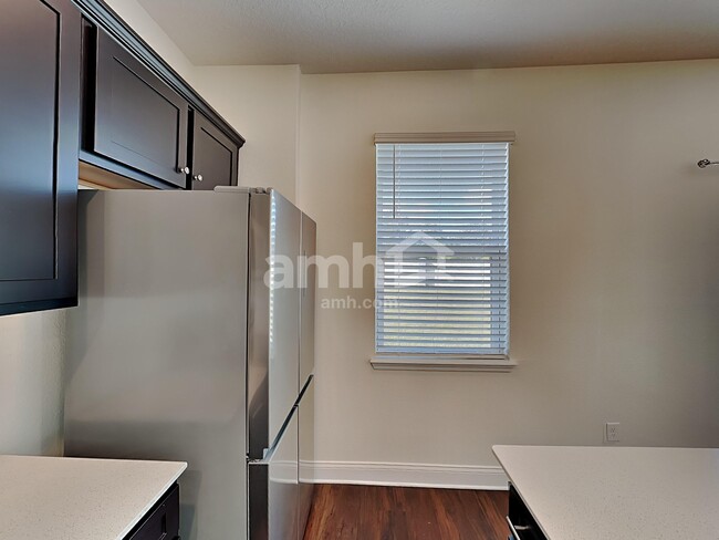 Building Photo - 6162 Little Blf Cir