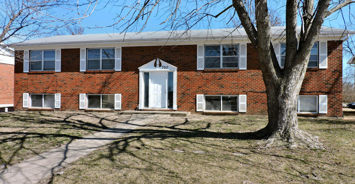 Primary Photo - 710 Claudell Ln