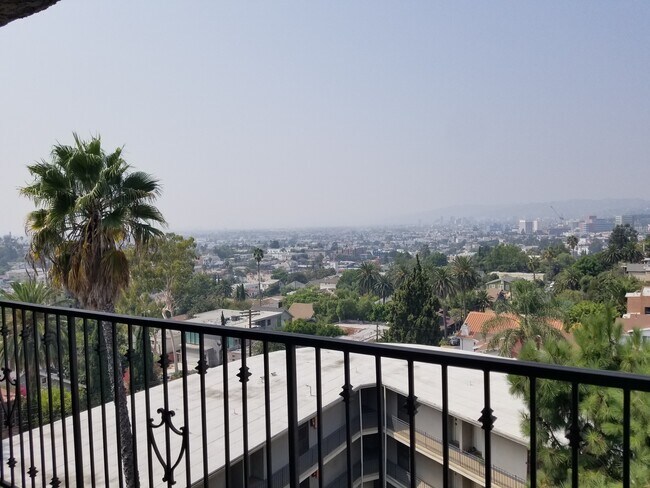Balcony view - 1707 Micheltorena St