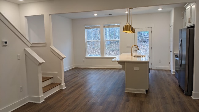 Building Photo - 9 Moon Hvn Wy