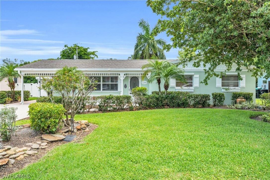 Primary Photo - 1247 Royal Palm Dr