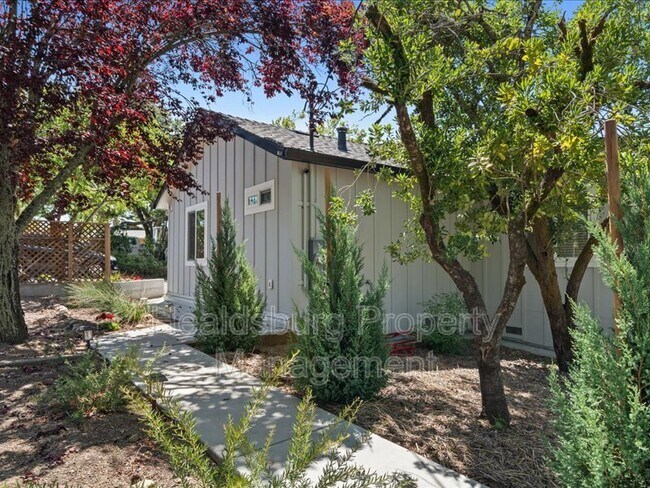 Building Photo - 812 Limerick Lane