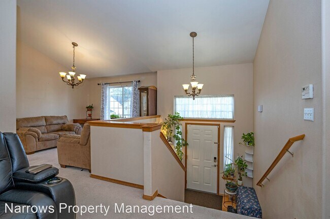 Building Photo - 4 br, 3 bath House - 13517 5th Ave Ct S