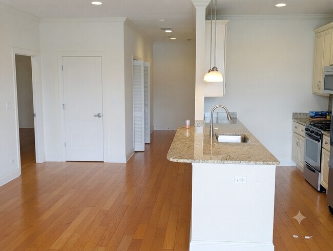 Foto del edificio - 2352 W Byron St