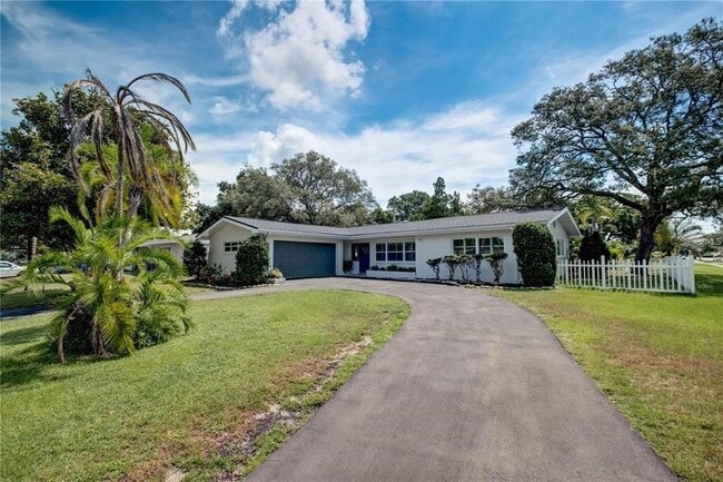 Building Photo - 1801 Bellemeade Dr