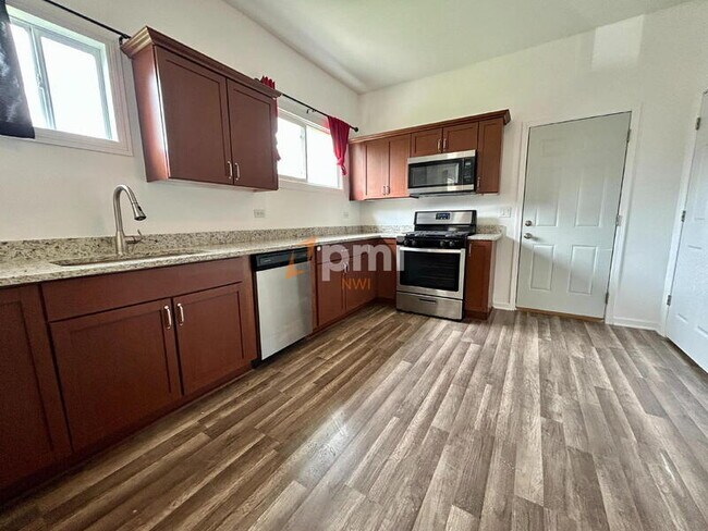 Foto del edificio - 13328 Edison St