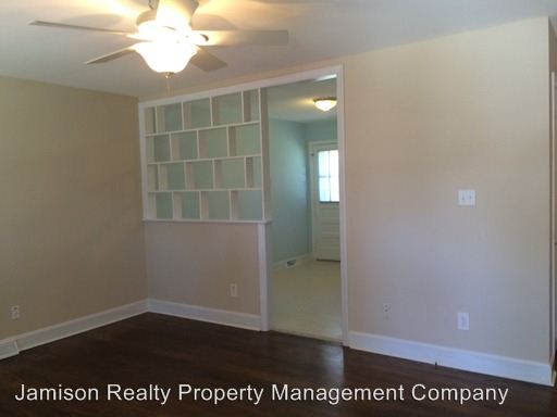Building Photo - 3754 Dresden Dr E