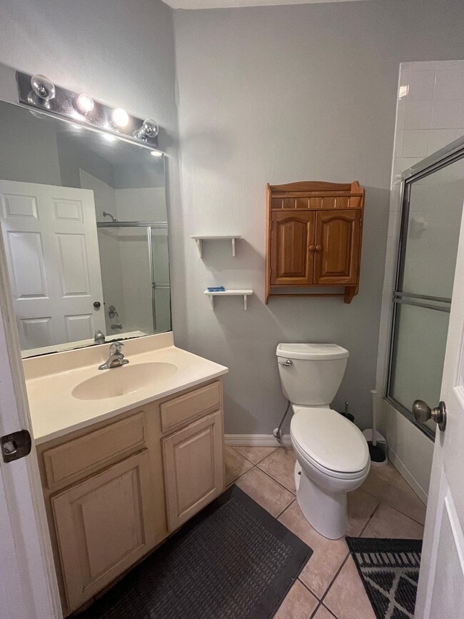 Building Photo - 9967 Perfect Dr