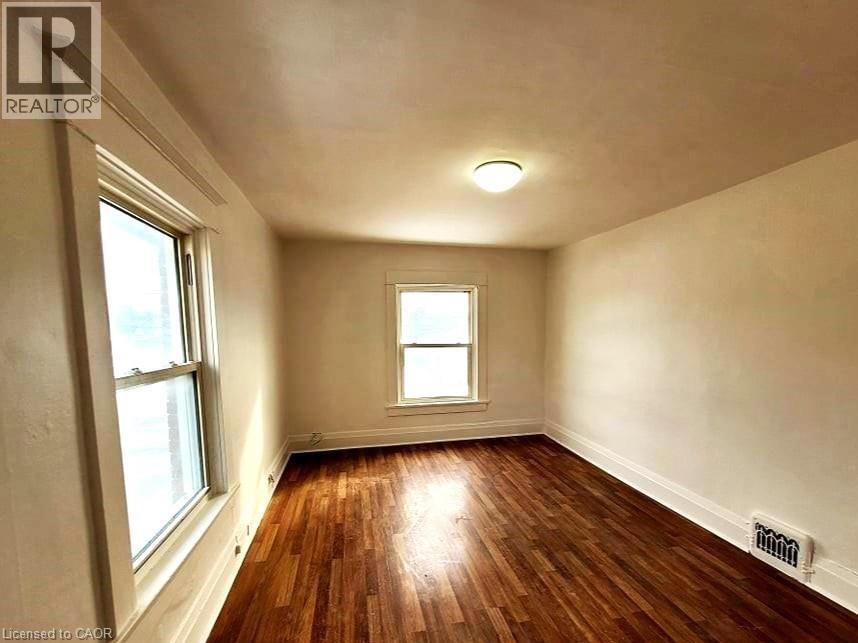 Building Photo - 6523 Frederica St