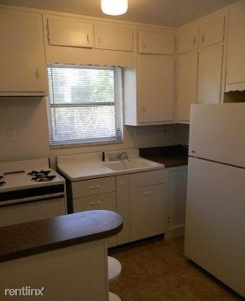 Foto del edificio - 738 Myrtle St NE