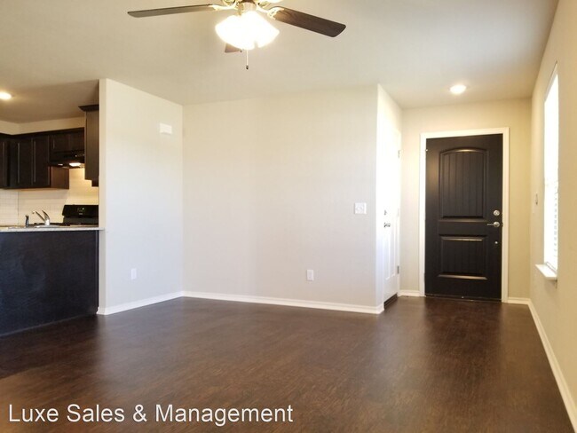 Foto del edificio - 3 br, 2 bath House - 8815 SW 45th Street