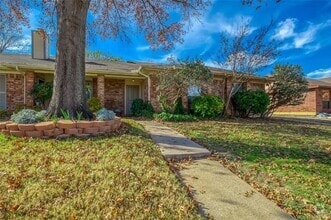Building Photo - 1113 Oaklawn Ct