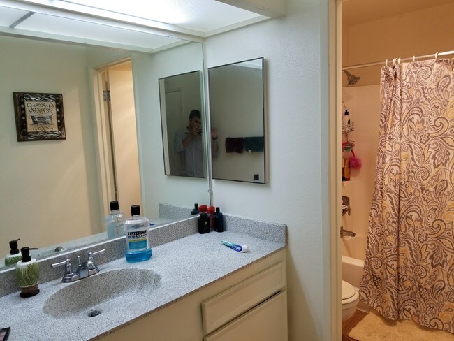 1942 N Deerpark Dr Fullerton Ca 92831 Apartment For Rent In Building Photo 1942 N Deerpark Dr