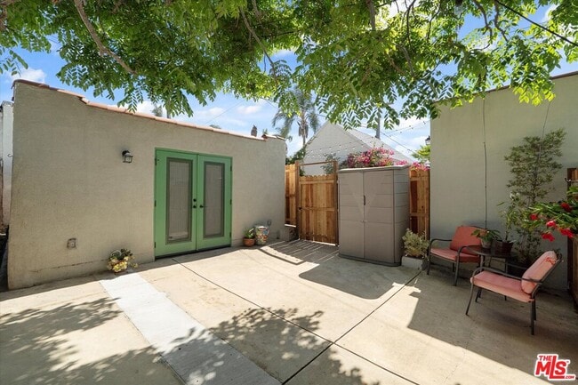 Building Photo - 3156 W 74th St