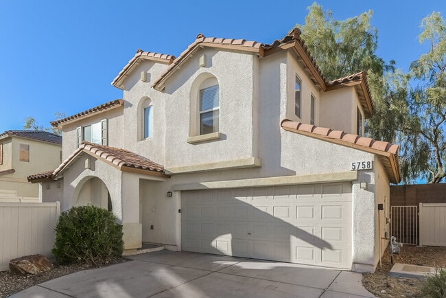 Building Photo - 5758 Old Colony Dr