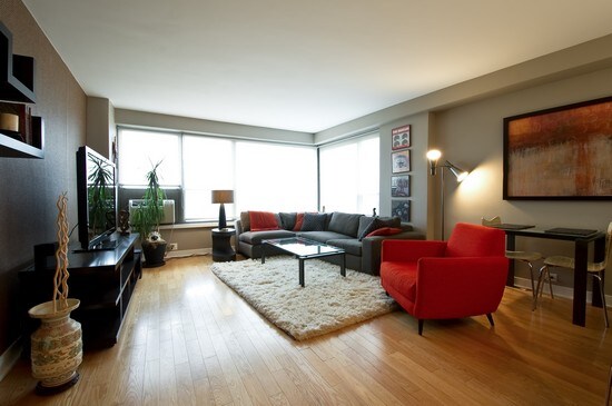 Foto principal - 2930 N Sheridan Rd