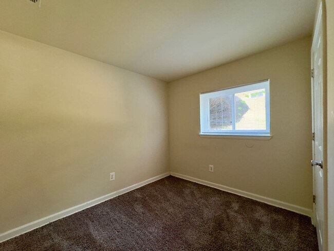 Foto del edificio - 3522 Beech Ave