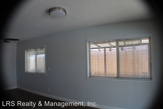 Building Photo - 3 br, 2 bath House - 1312 Shadow Hills Ct
