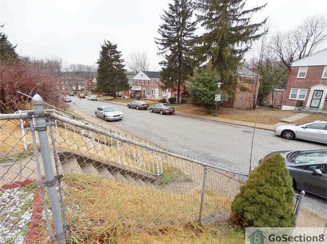 Foto del edificio - 4507 Manorview Rd
