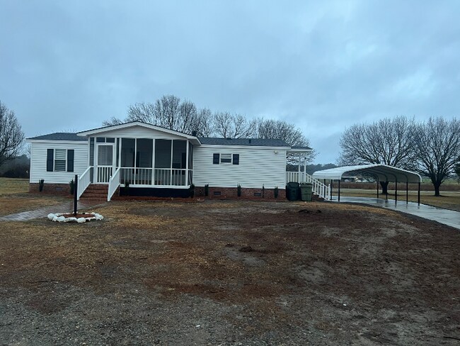 Foto del edificio - 1183 Bullhead Rd