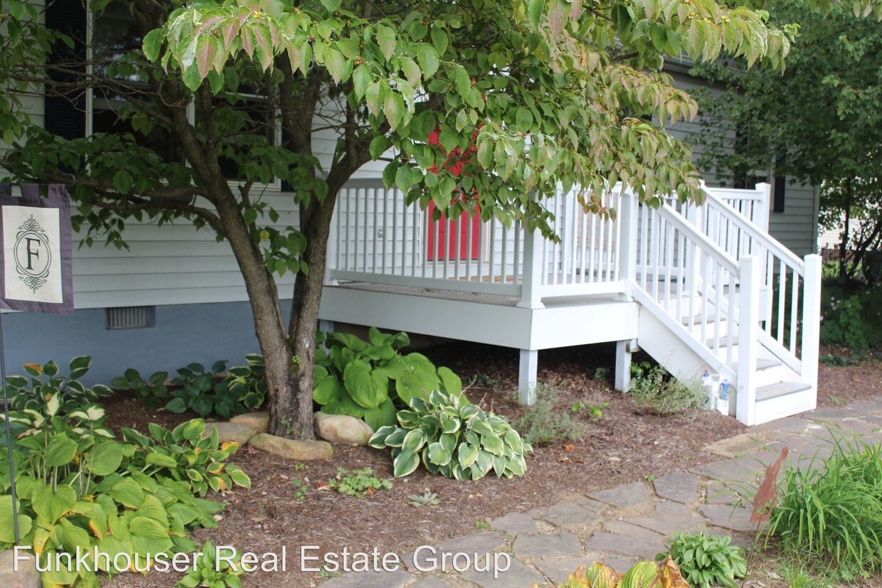 Primary Photo - 3 br, 1.5 bath House - 1401 Forest Ave