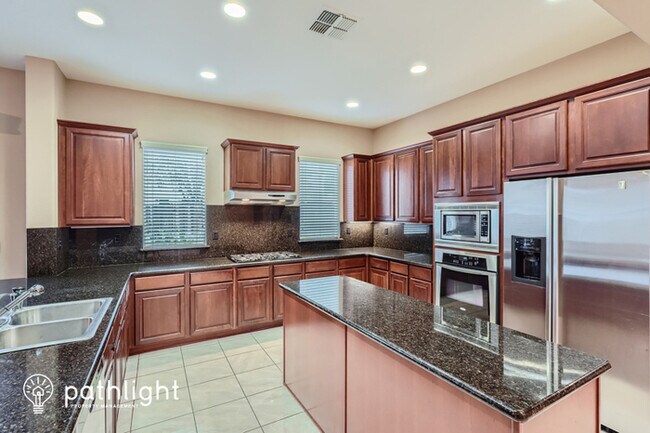 Building Photo - 9628 Peller Way, Elk Grove, CA, 95757