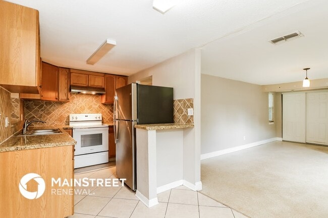 Building Photo - 2326 E 111th Ave