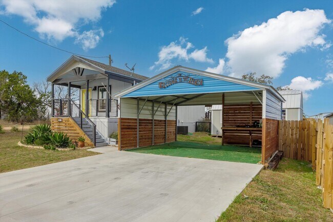 Foto del edificio - 307 Lnb St