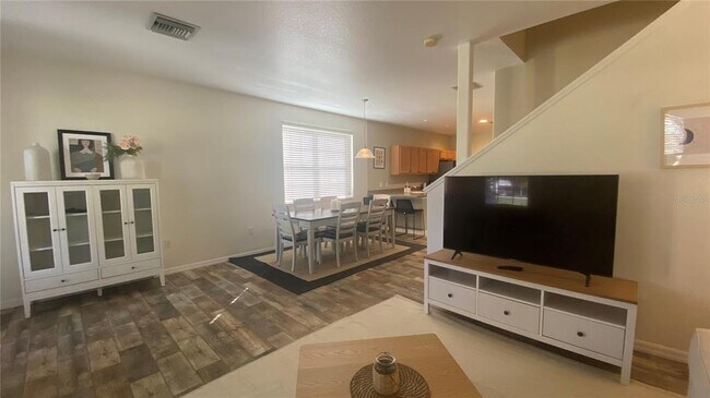 Foto del edificio - 3880 82nd Ave Cir E