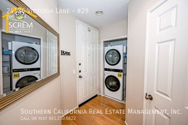 Foto del edificio - 24136 Victoria Ln