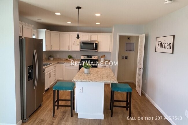 Foto del edificio - 208 Rocky Rdg Dr