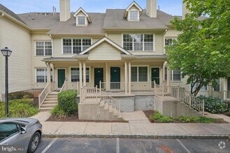 Building Photo - 624 Brickhouse Rd
