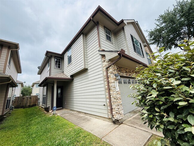 Foto del edificio - 12414 Jasmine Brook Ln