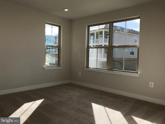 Foto del edificio - 3581 Shady Pines St