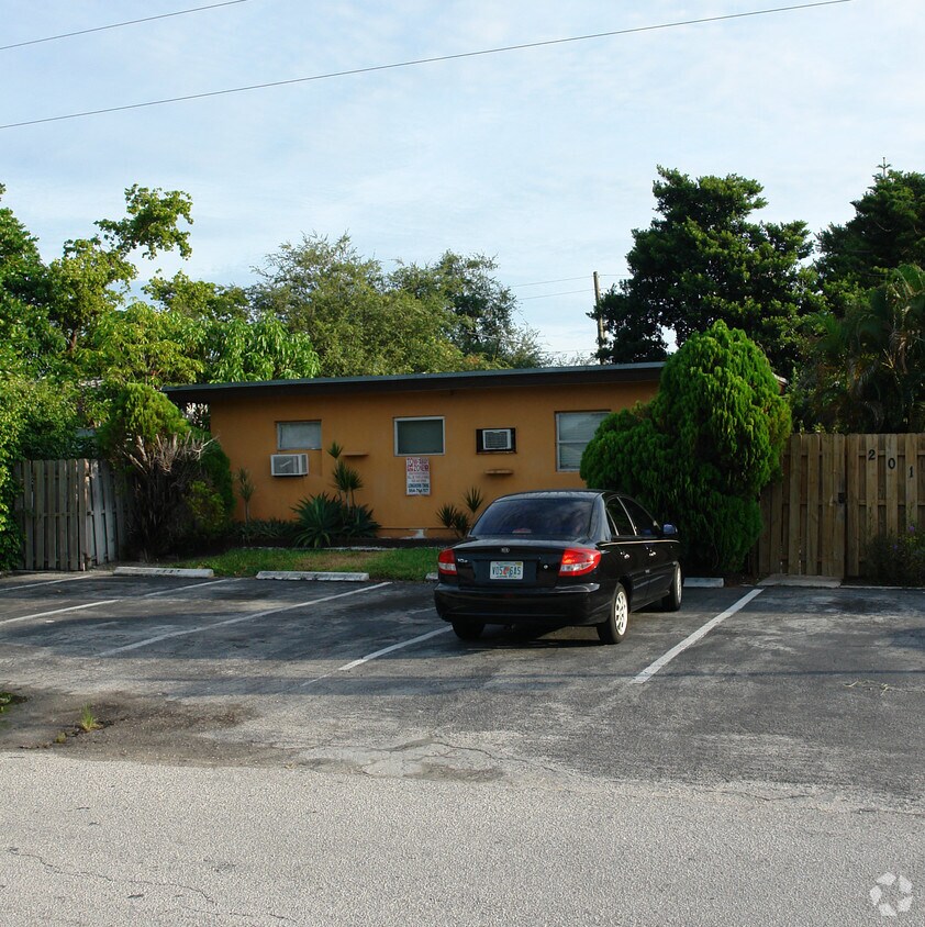 Foto del edificio - 201 SE 23rd St